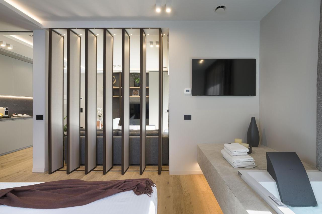 Aera Luxury Suites By Wonderful Italy Катания Екстериор снимка