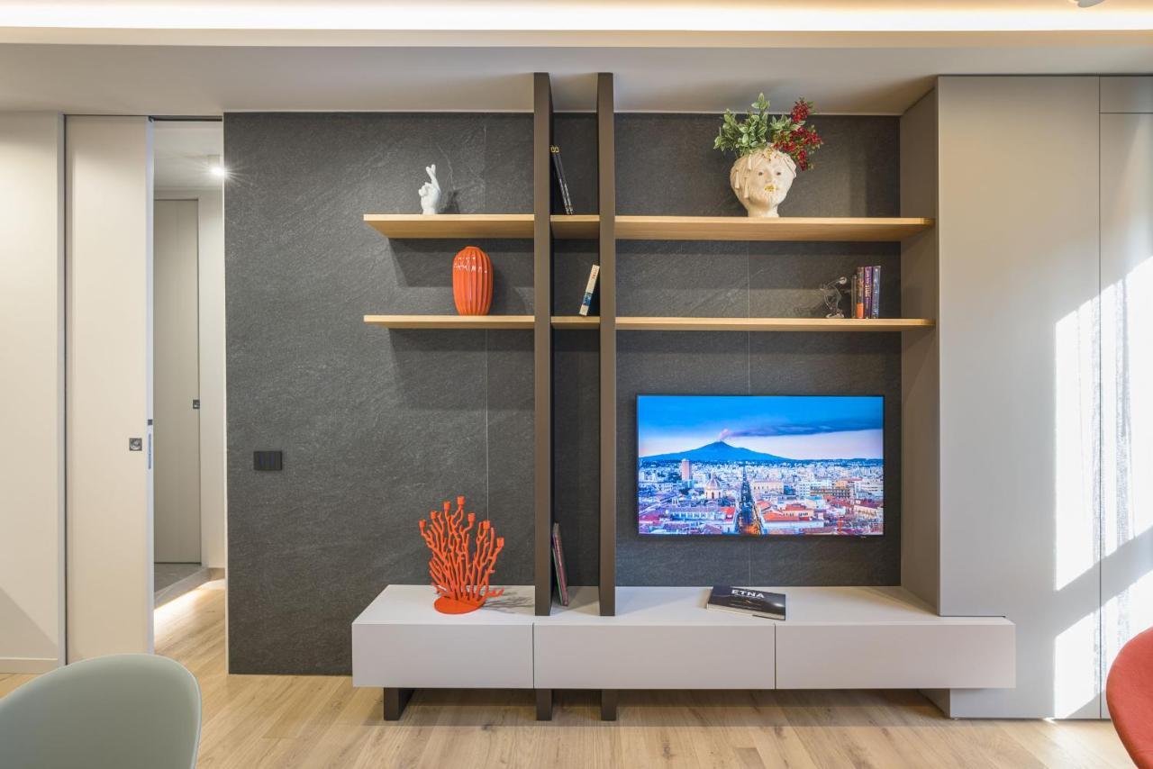 Aera Luxury Suites By Wonderful Italy Катания Екстериор снимка