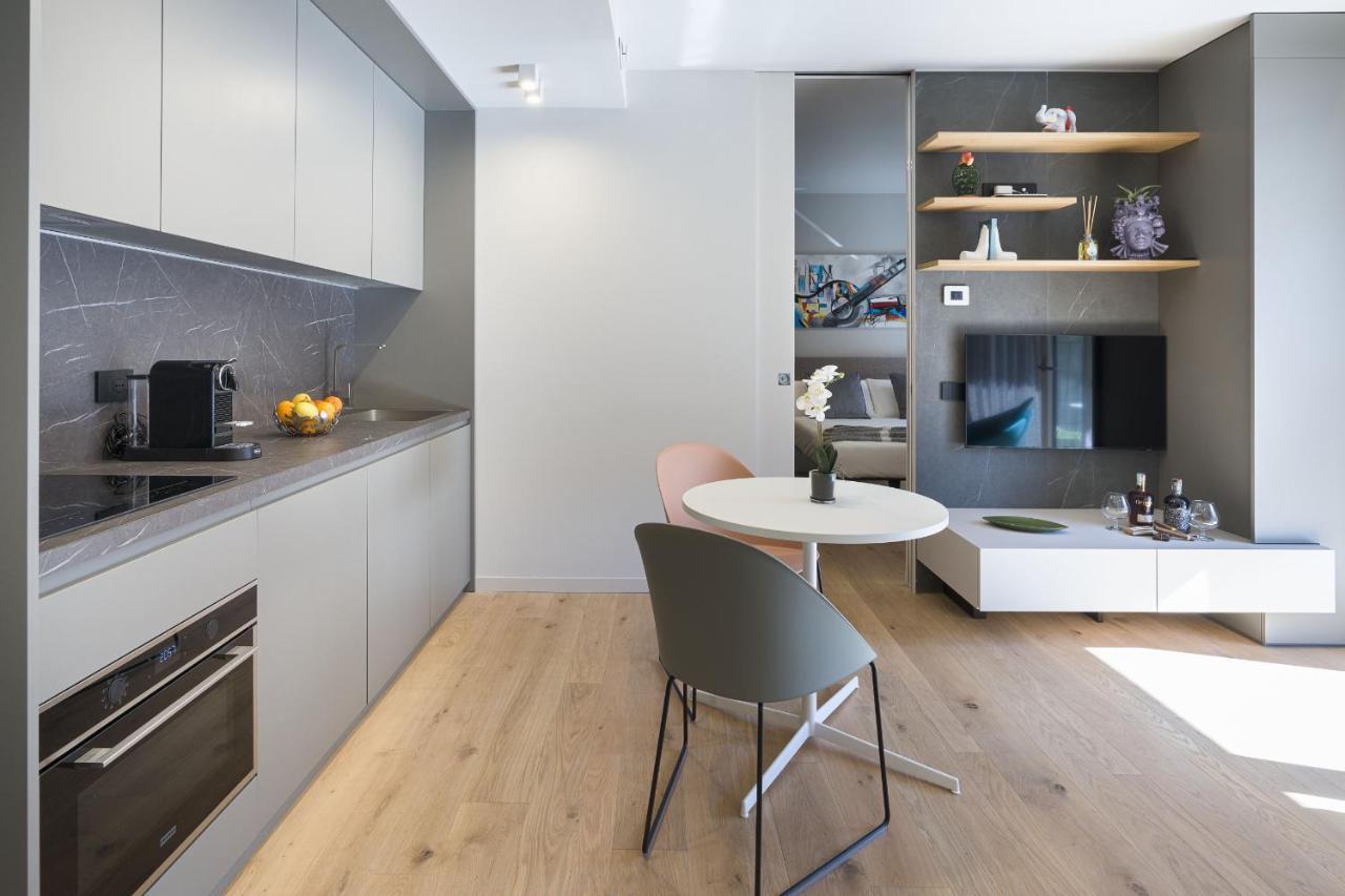 Aera Luxury Suites By Wonderful Italy Катания Екстериор снимка