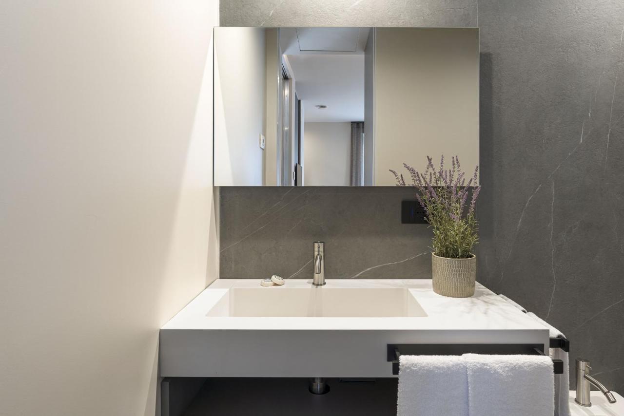 Aera Luxury Suites By Wonderful Italy Катания Екстериор снимка
