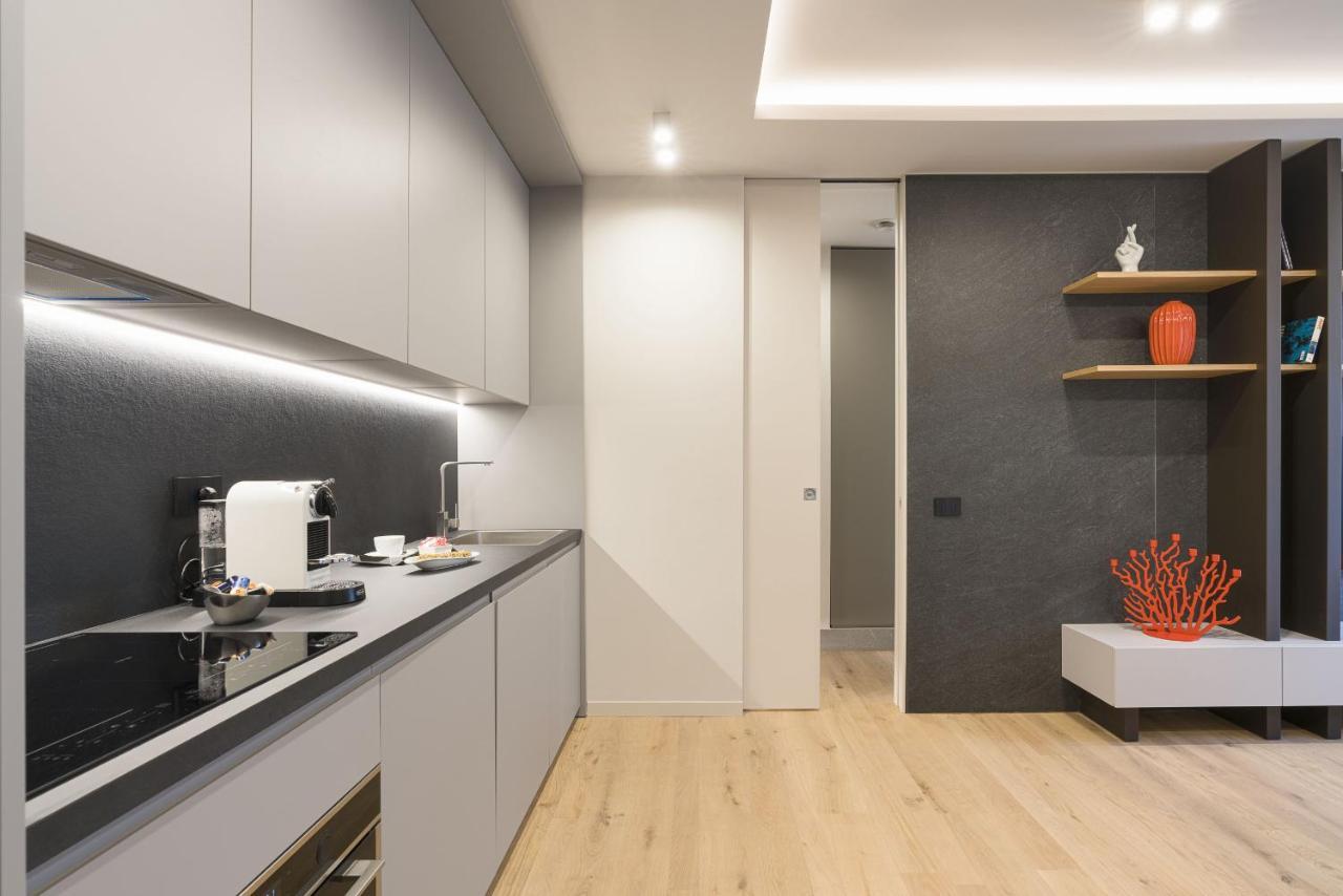 Aera Luxury Suites By Wonderful Italy Катания Екстериор снимка